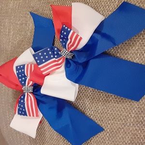 2 patriotic bows